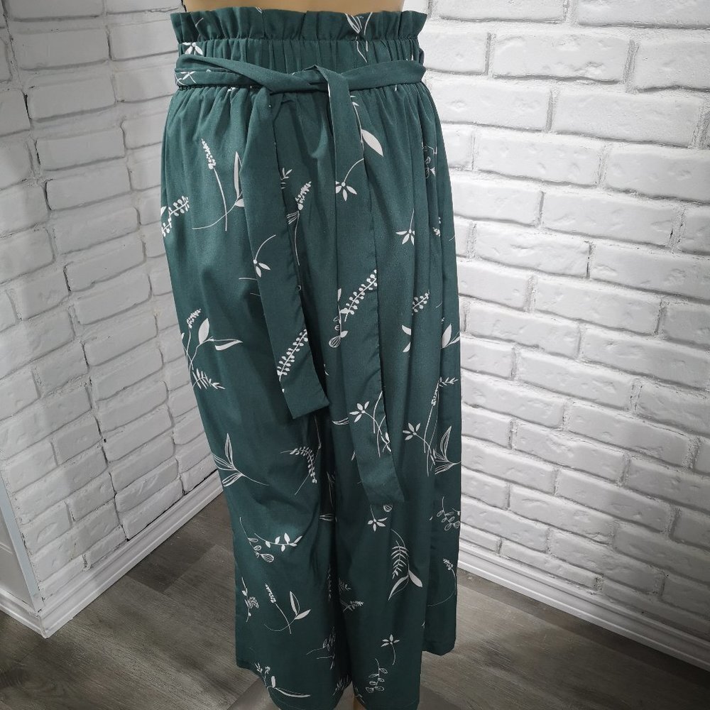 Shein Ladies Size Medium Elastic & Tie Waist Leaf Lightweight Palazzo Pants